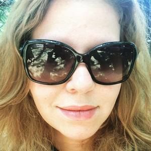 Meet your Posher, Deborah